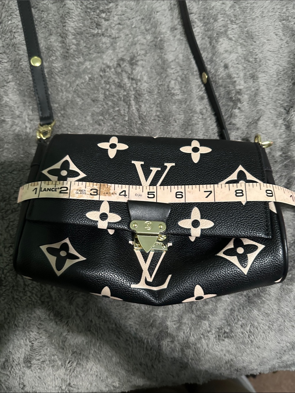 Black & Pink Monogram Shoulder Bag - Picture 11 of 11